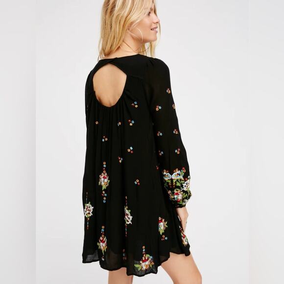 Free People Oxford Mini Dress floral bell sleeves open back embroidered flowy - Picture 7 of 9